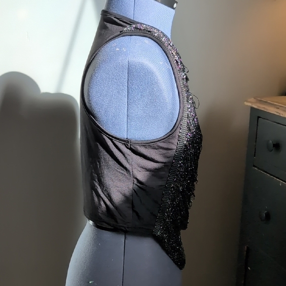 SHEIN Gray Asymmetrical Embellished Sleeveless Tank Top - Picture 3 of 6